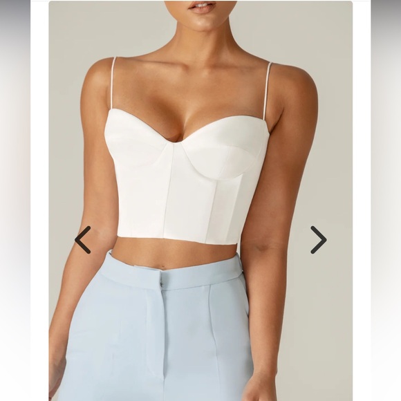 NWT Alieva Crop Top - Picture 8 of 8